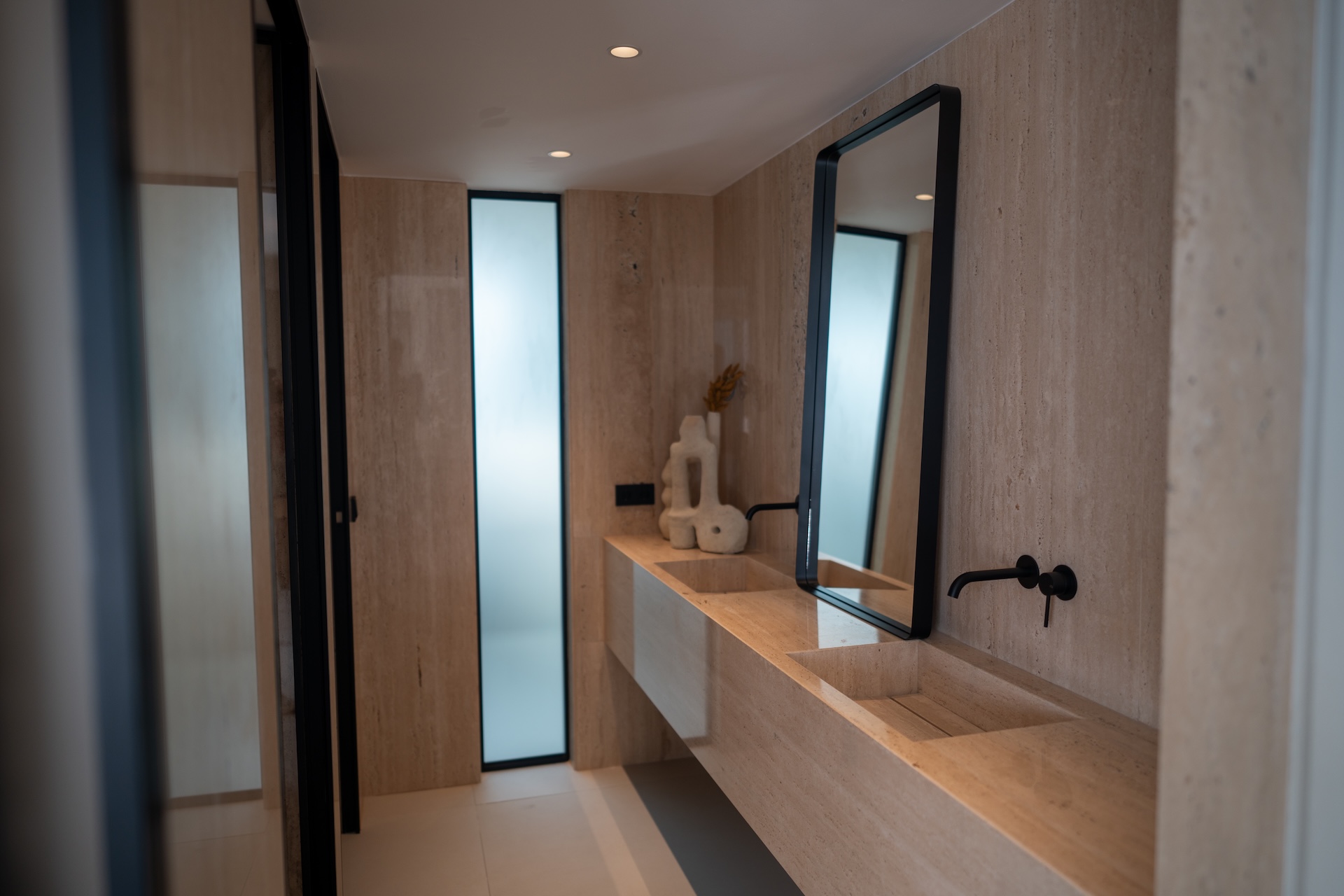 daltv villa views first line Ibiza bathroom .jpg